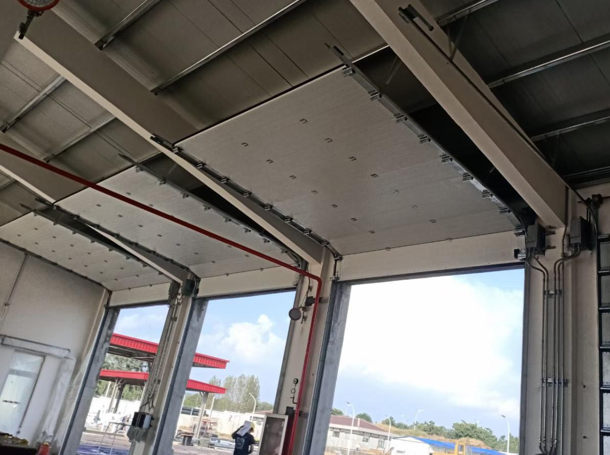 工業(yè)門提升門2